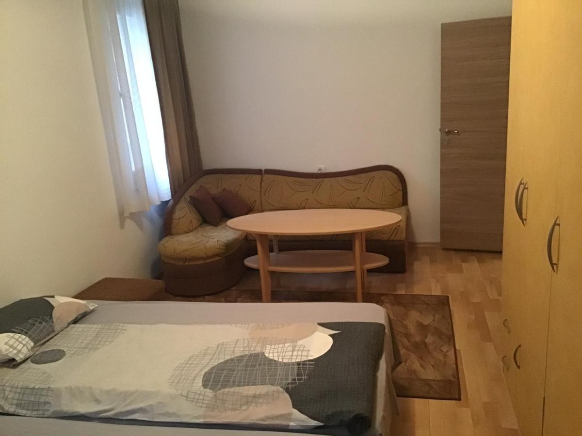 Aurora Guest House Nesebar Esterno foto