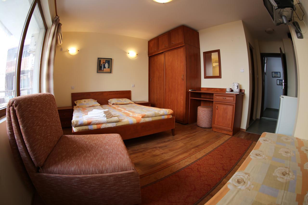 Aurora Guest House Nesebar Esterno foto
