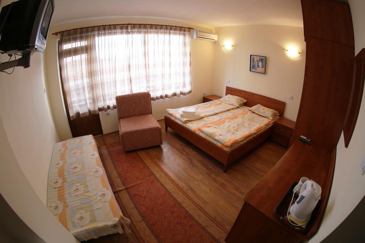 Aurora Guest House Nesebar Esterno foto