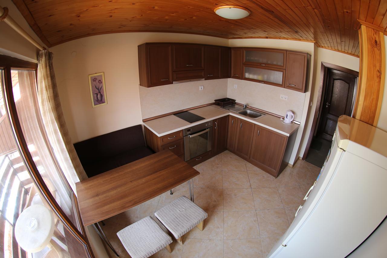 Aurora Guest House Nesebar Esterno foto