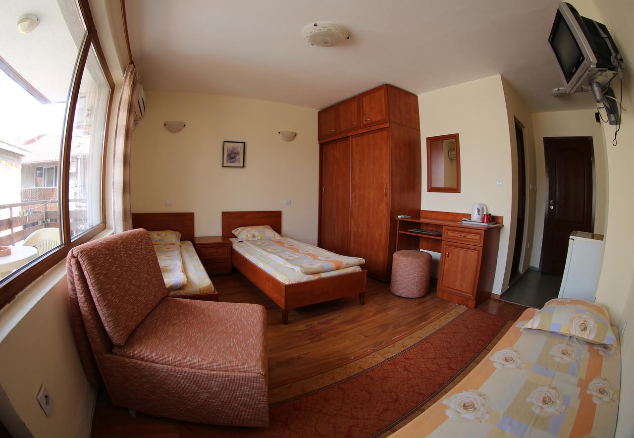 Aurora Guest House Nesebar Esterno foto